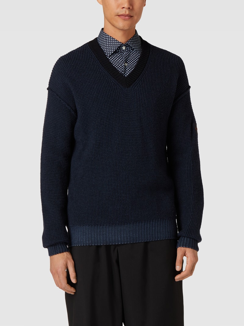 Strickpullover mit V-Ausschnitt Modell 'Avone' in marineblau