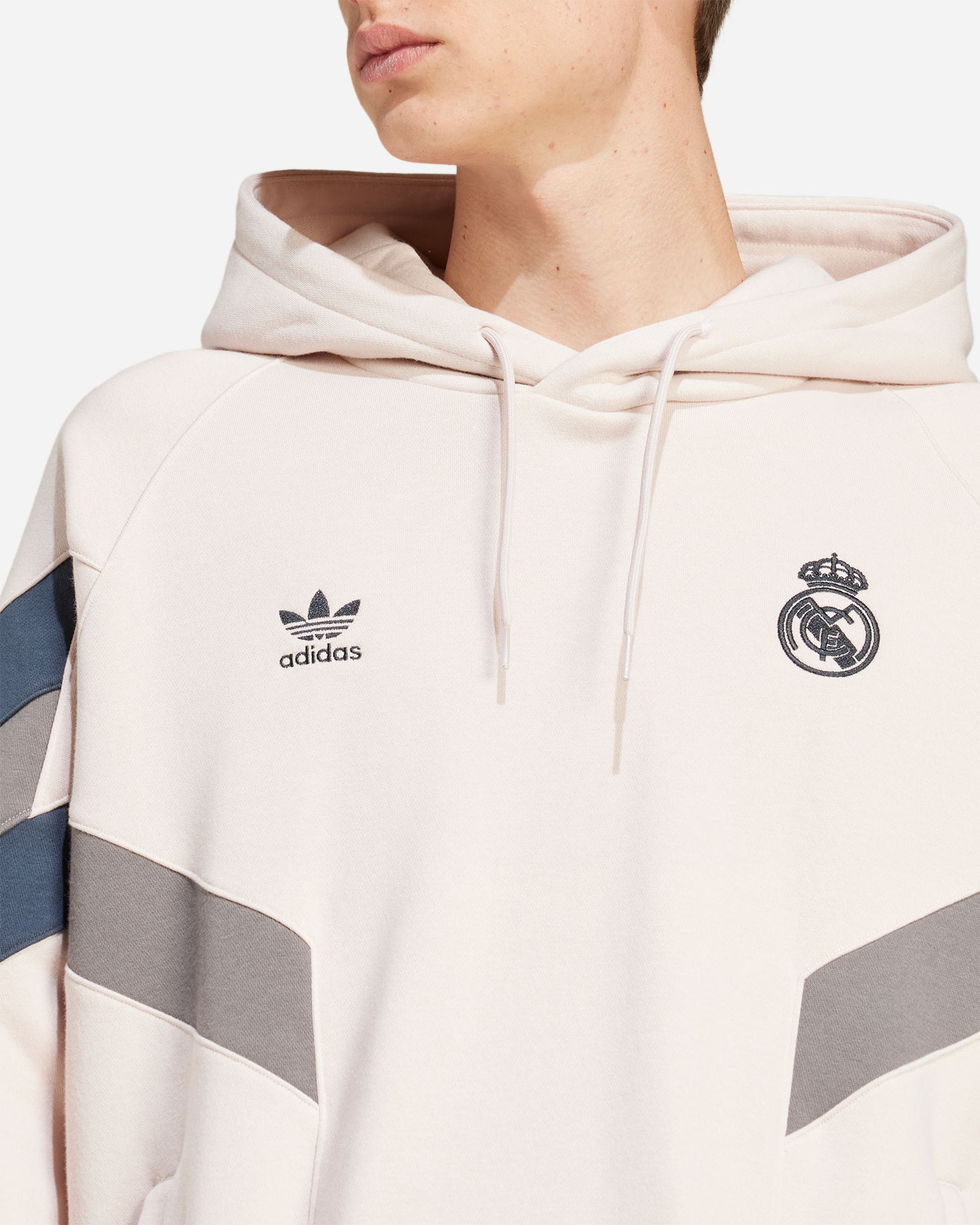 Oficiálne futbalové oblečenie Adidas Real Madrid 24-25 Og M IM7466