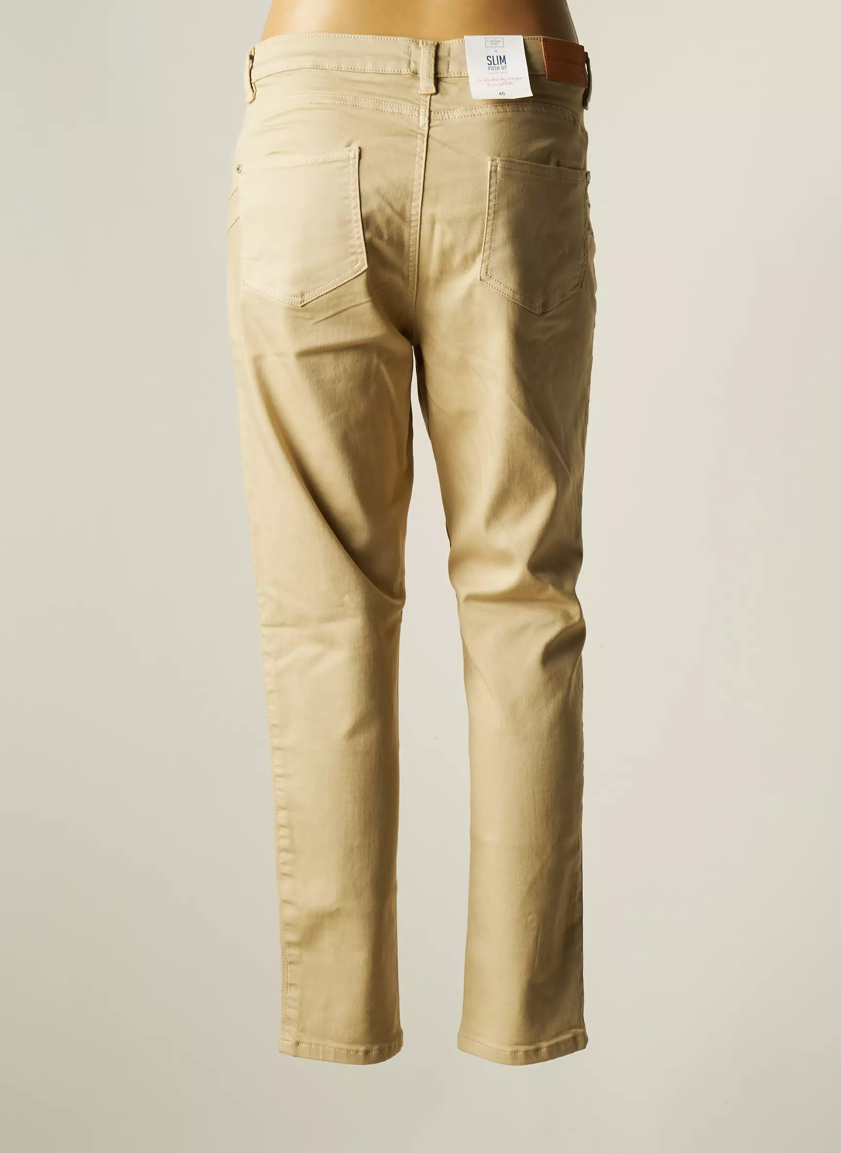 C Est Beau La Vie Pantalons Slim Femme couleur beige