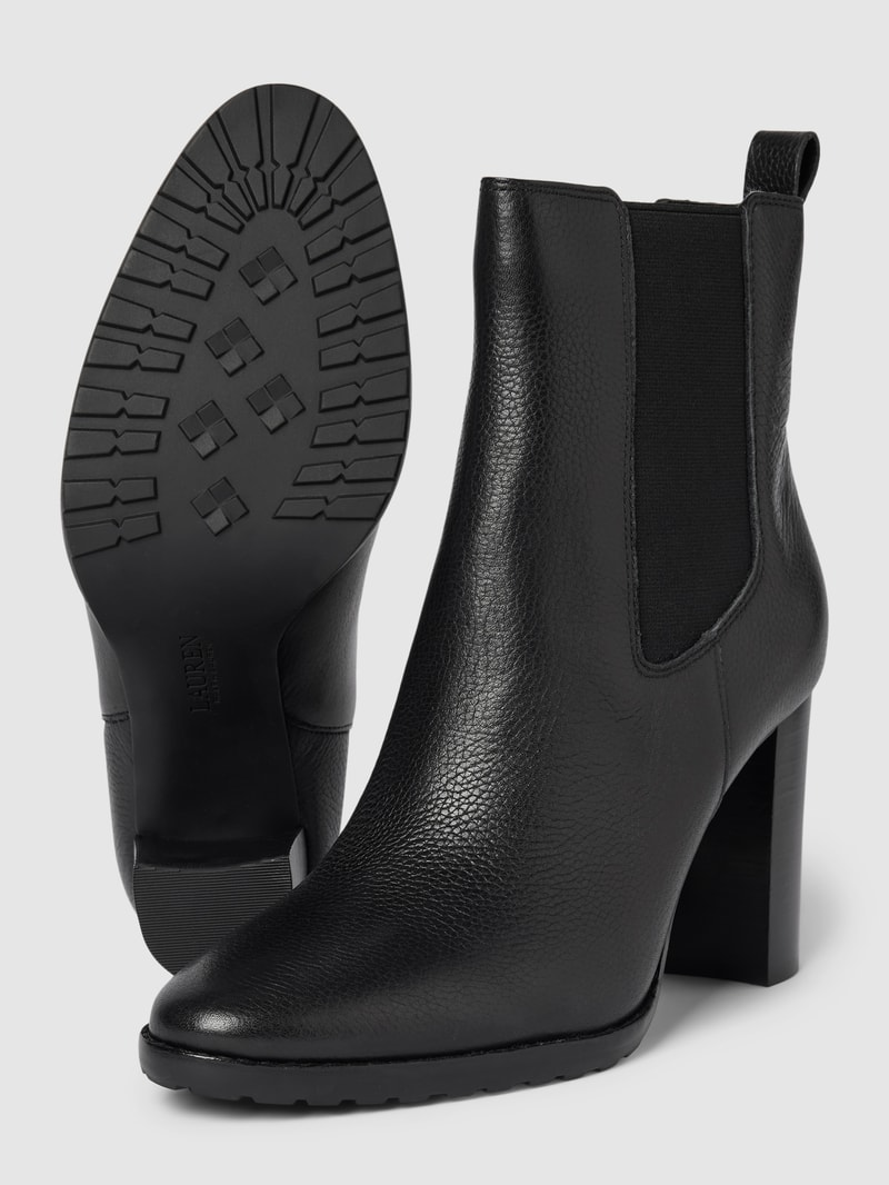 Lederstiefel mit elastischem Einsatz Modell 'MYLAH' in schwarz
