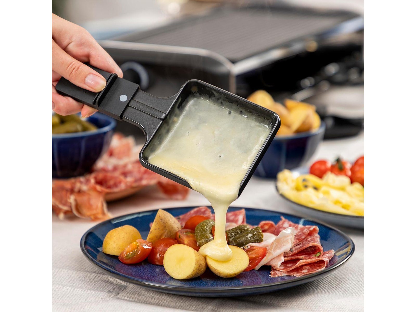 Setpoint Raclette, 8 Raclettepfännchen, 1400 W, großes XL Gerät für 2-8 Personen Tisch-Grill wendbare Platte & Gabeln
