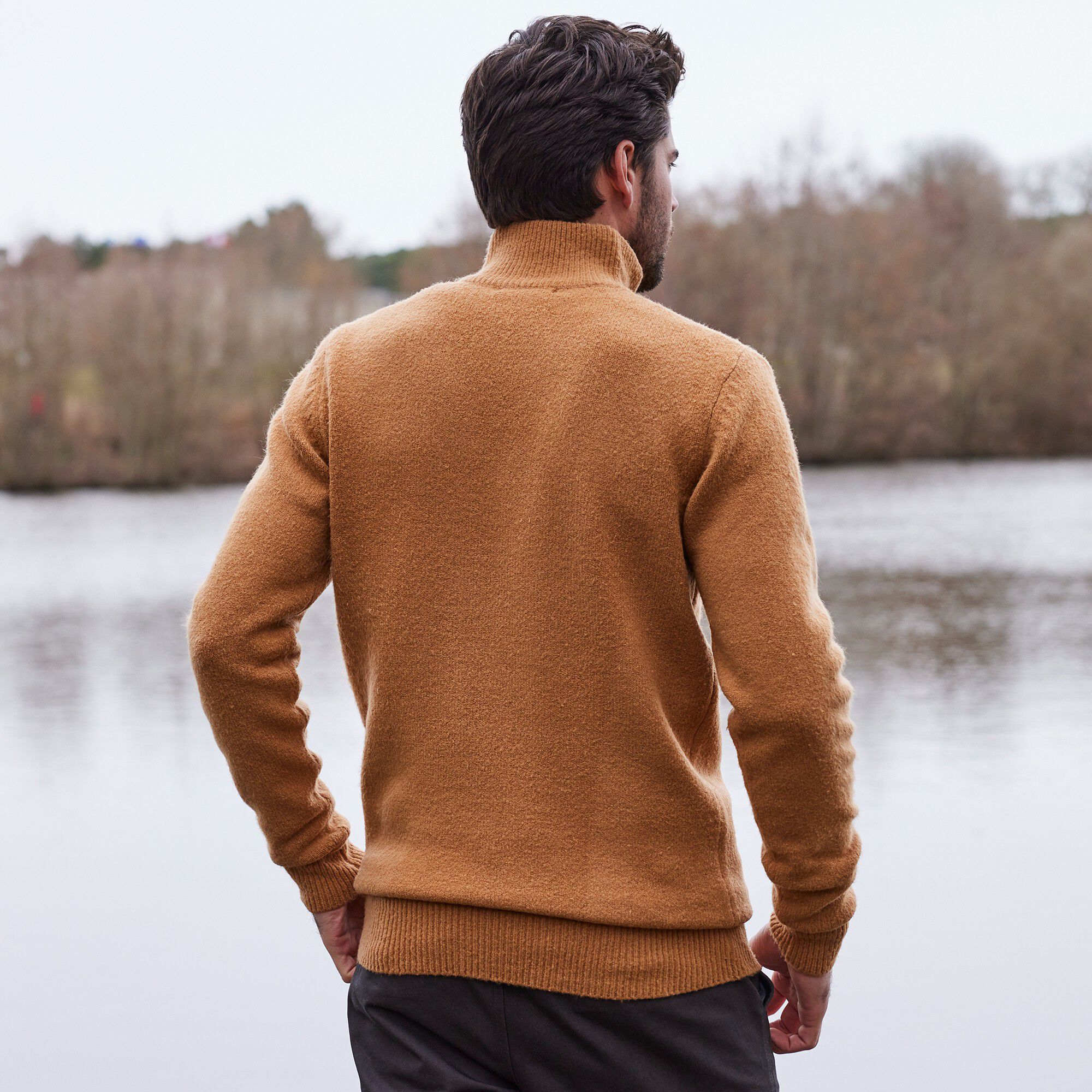 Pull col montant zippé en jersey avec polyester recyclé(1)