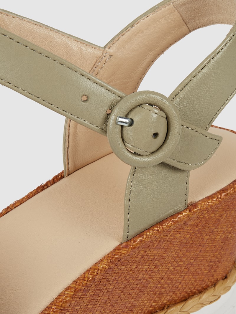 Wedges aus Leder in lindgrün