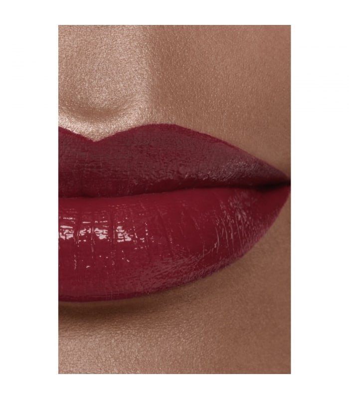 Chanel-ROUGE COCO BLOOM-Le rouge à levrès hydratant et repulpant longue tenue, couleur et brillance intenses