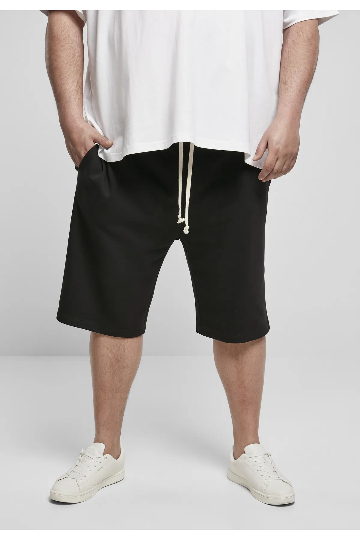 Urban Classics  Herren Sweatshorts mit tiefem Schritt