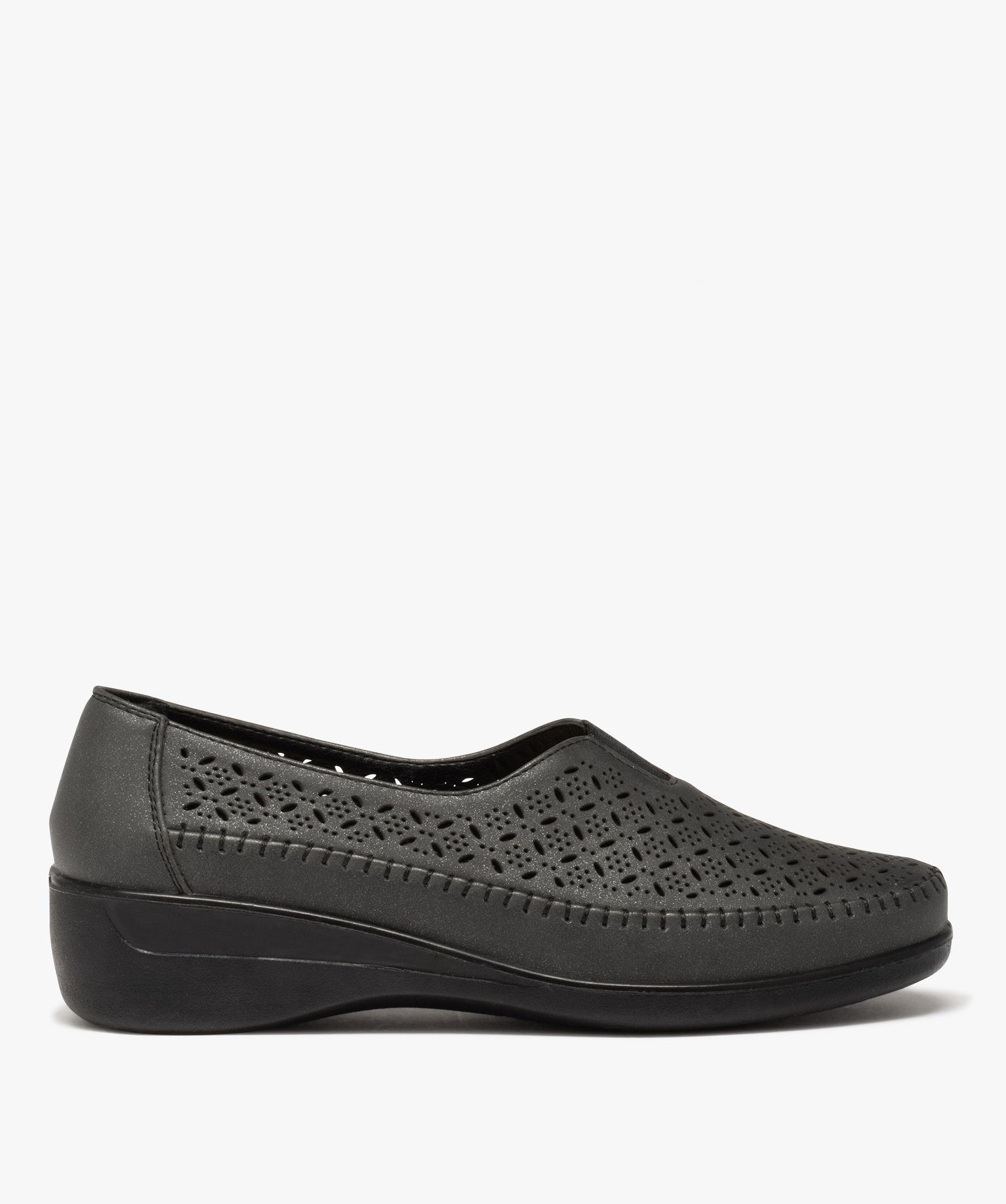 Mocassins femme confort dessus uni ajouré noir | GEMO