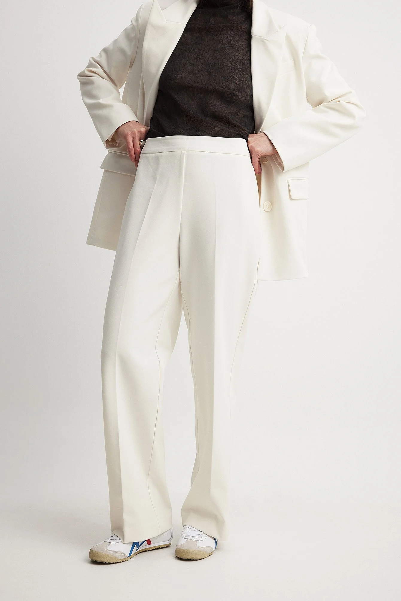 Gerade Jeans mit hoher Taille