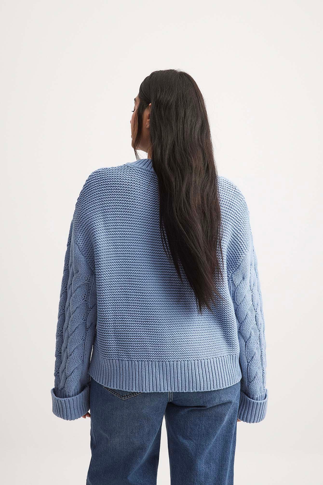 Oversized-Strickpullover mit Zopfmuster