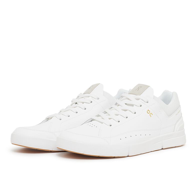 ON The Roger Centre Court white/gum