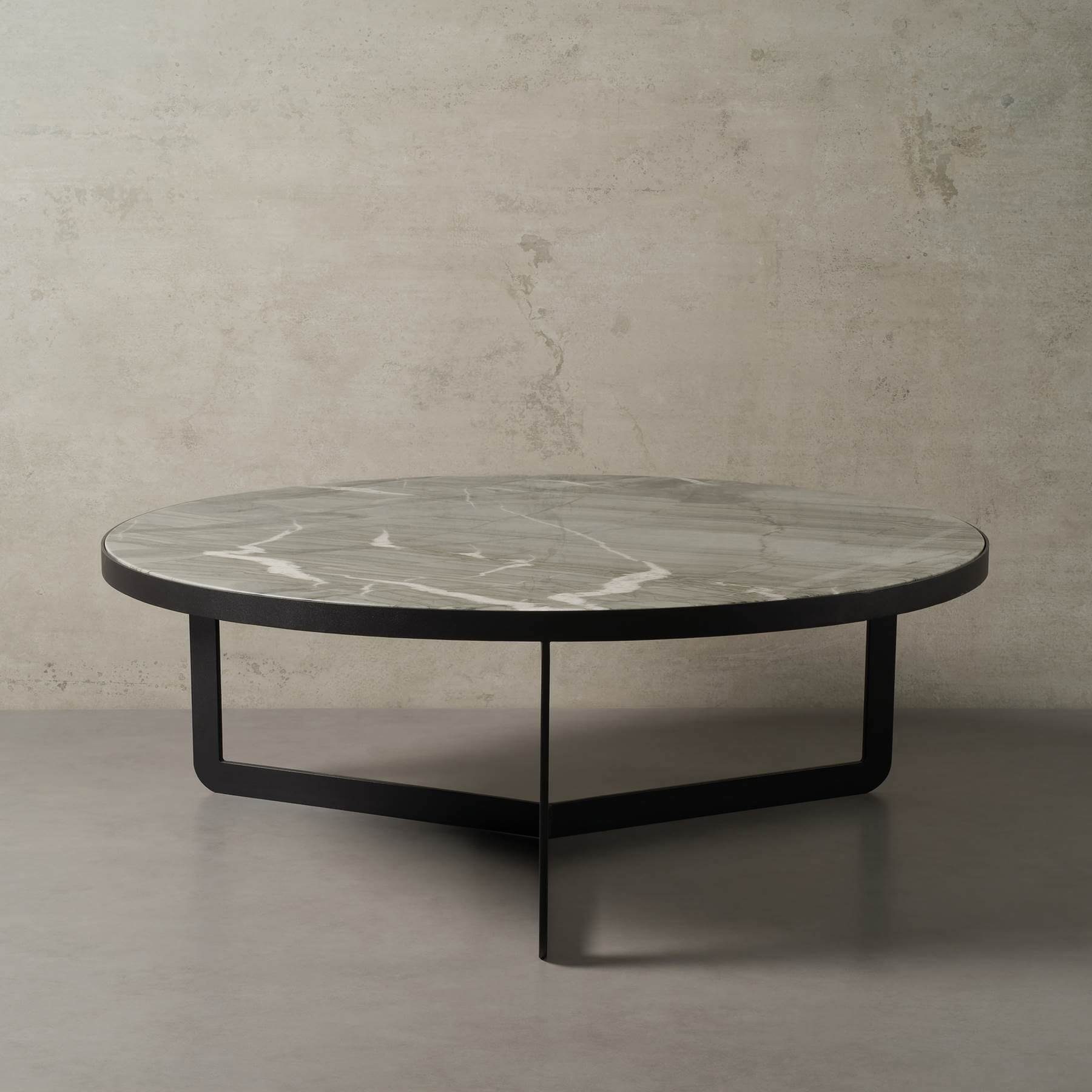 MAGNA Atelier Couchtisch OSAKA mit ECHTEM MARMOR, Wohnzimmer Tisch rund, Beistelltisch, schwarz Metallgestell, Ø70x42cm