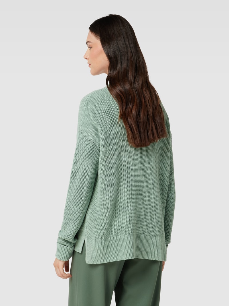 Strickjacke mit V-Ausschnitt in schilf