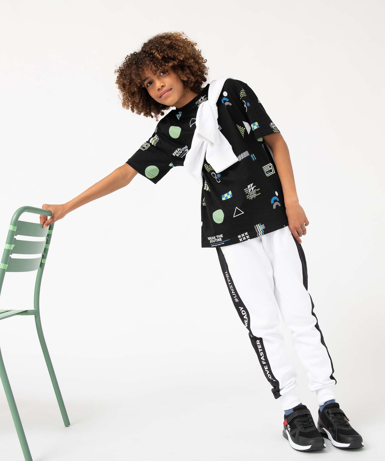 Pantalon de jogging Garçon avec bandes contrastantes sur le... blanc | GEMO