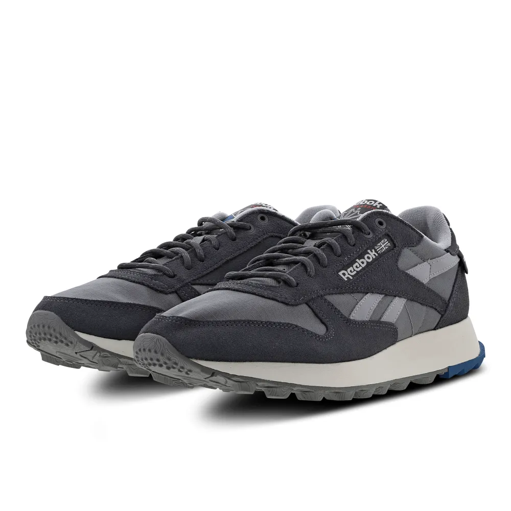 Reebok Classic Leather GY9754 / grau