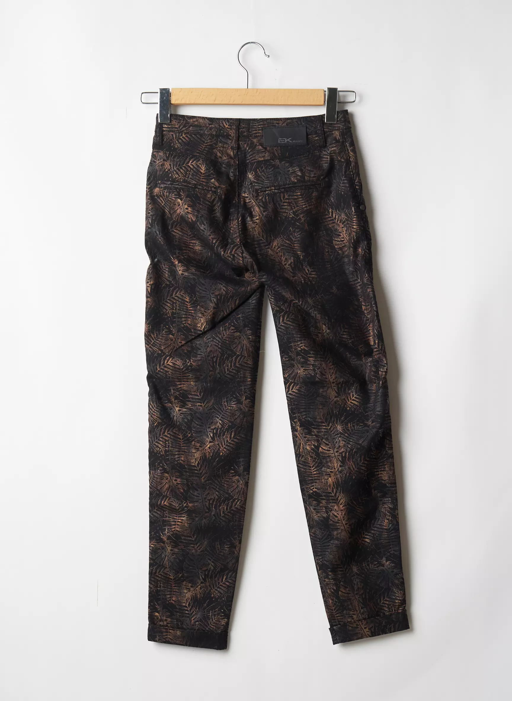 Eva Kayan Pantalons Chino Femme couleur noir
