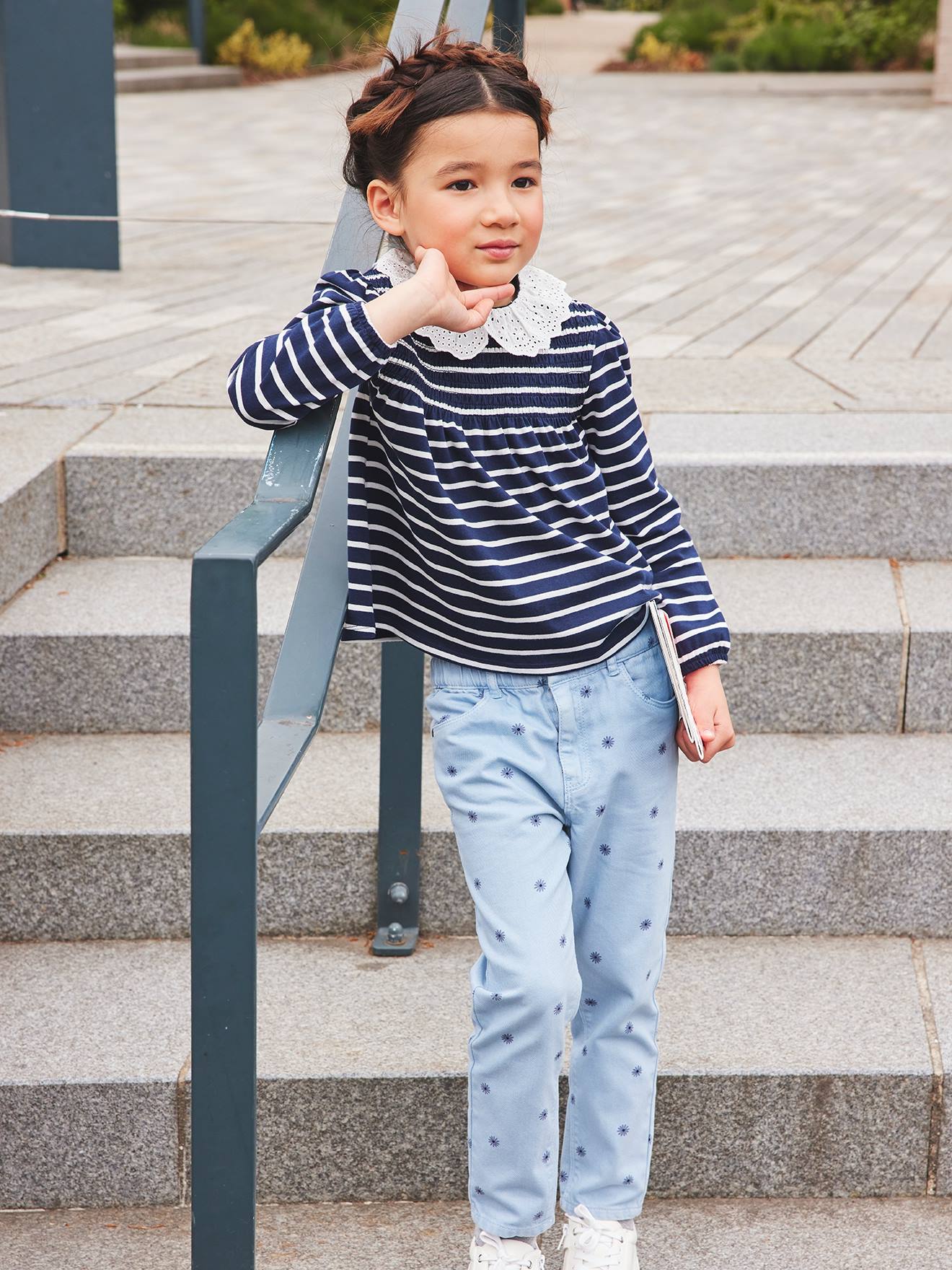 T-shirt blouse col en broderie anglaise fille marine rayé