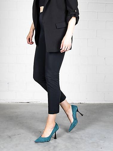 Thea Mika Pumps