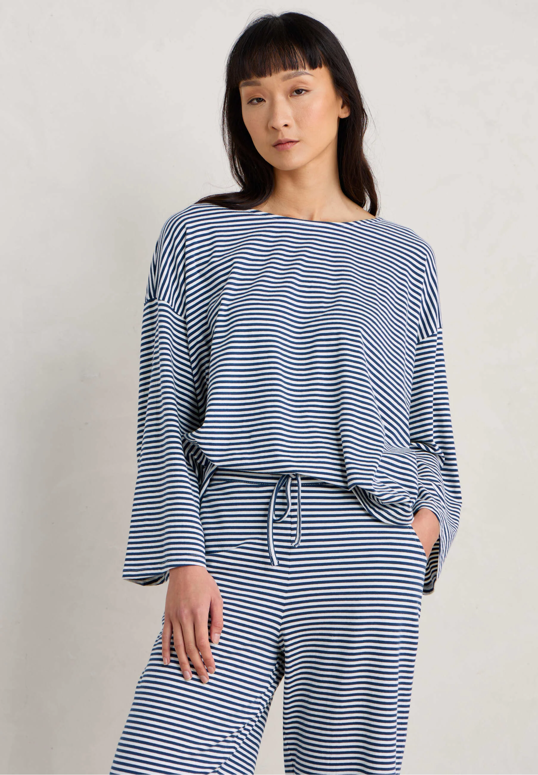 Conjunto de pijama Seasalt Cornwall con sombra de árbol