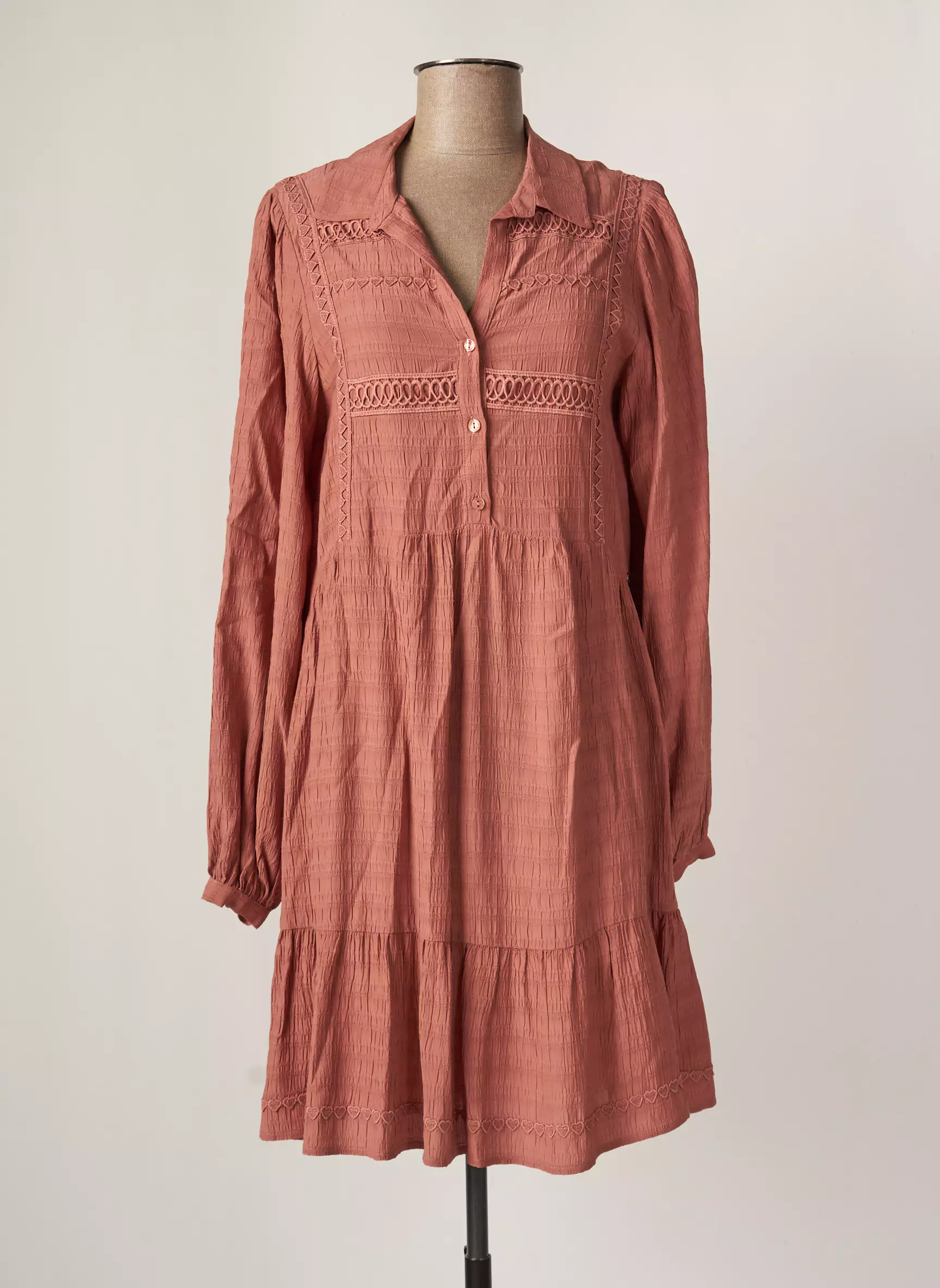 Salsa Robes Courtes Femme couleur rose