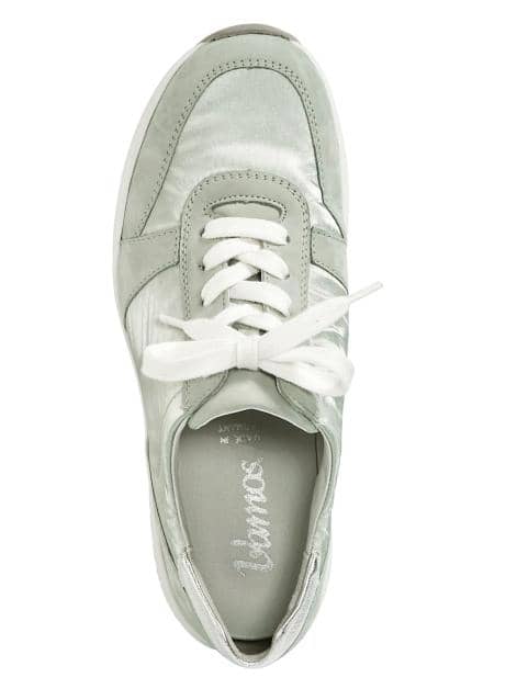 Sportschuh mit Schaftrandpolsterung