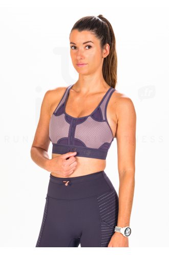 Nike Swoosh UltraBreathe
