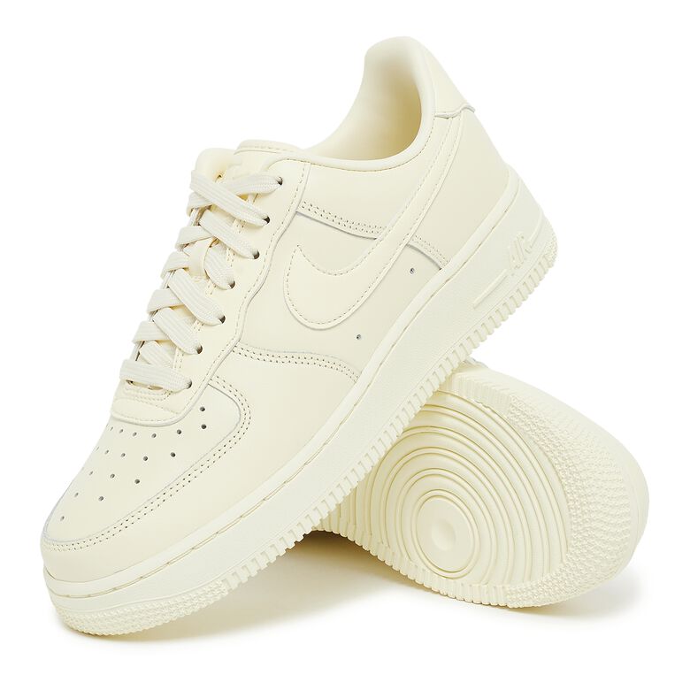 NIKE Wmns Air Force 1 '07 Fresh coconut milk/coconut milk