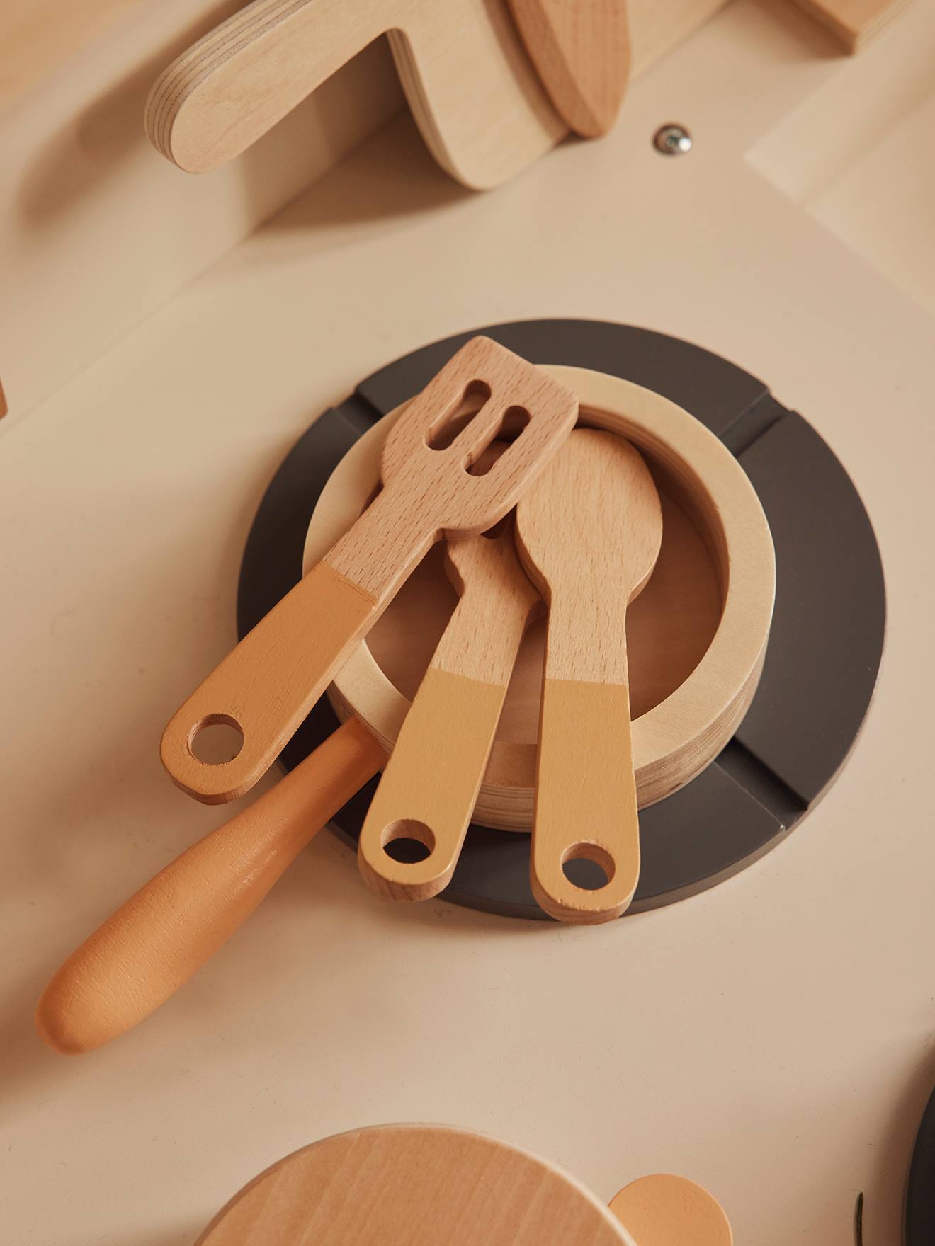 Vertbaudet Spielküche, Holz FSC - himbeer