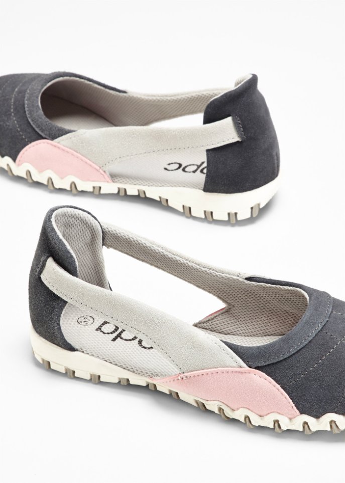 Ballerina aus Leder