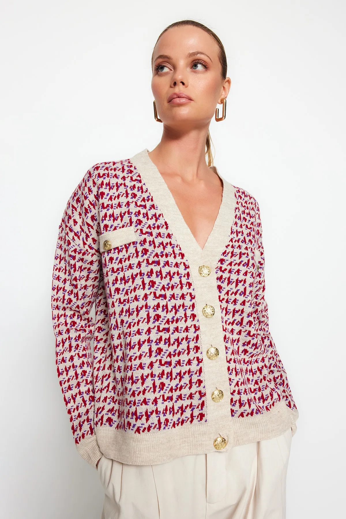Trendyol Collection  Beigefarbener Strick-Cardigan mit weiter Passform TWOAW22HI0268