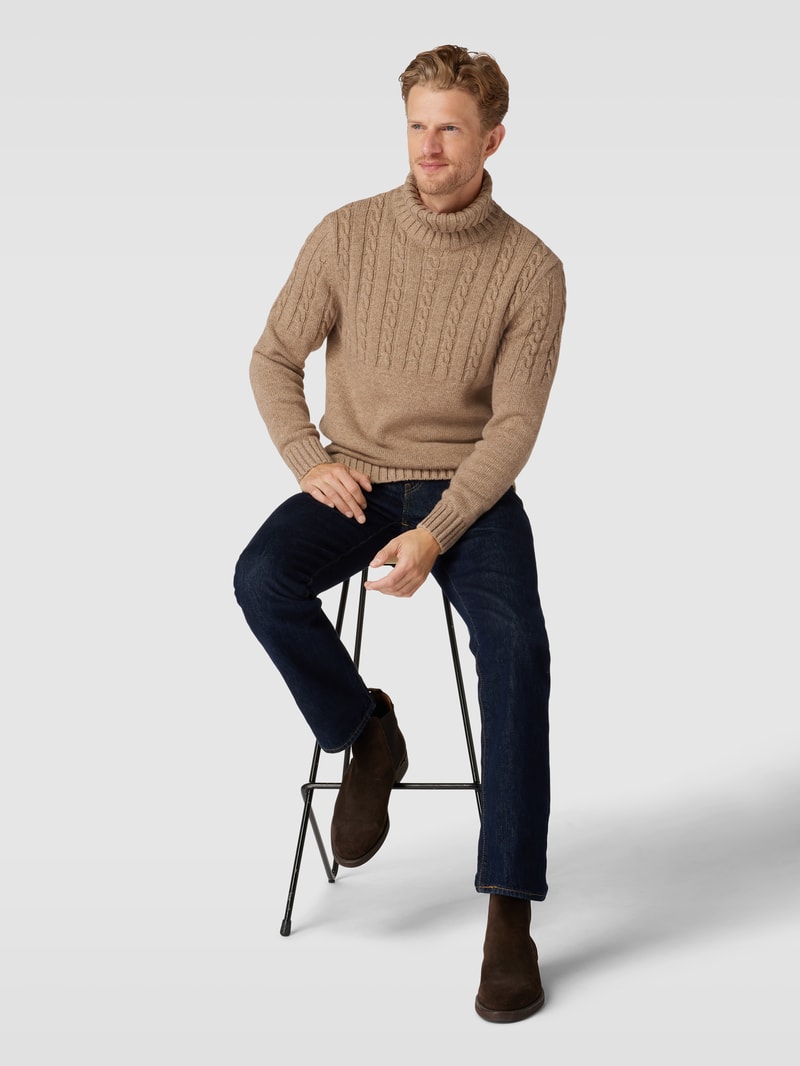 Strickpullover mit Zopfmuster in offwhite
