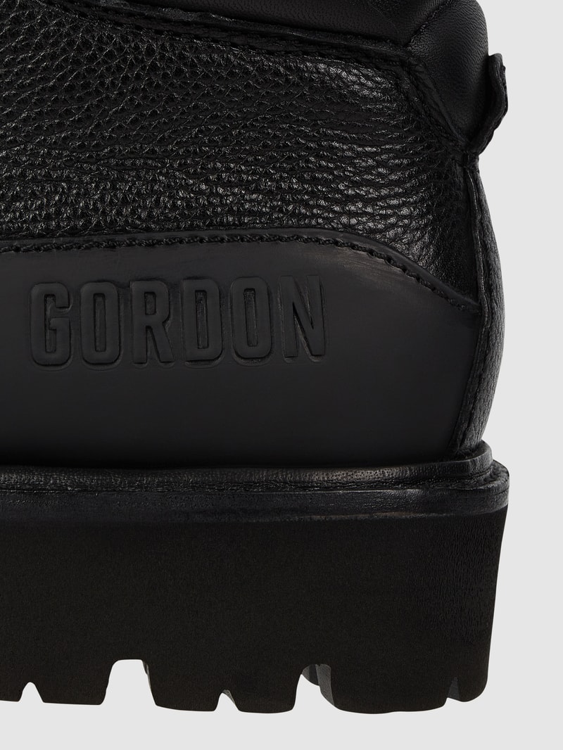 Boots in Leder-Optik Modell 'Ken' in schwarz