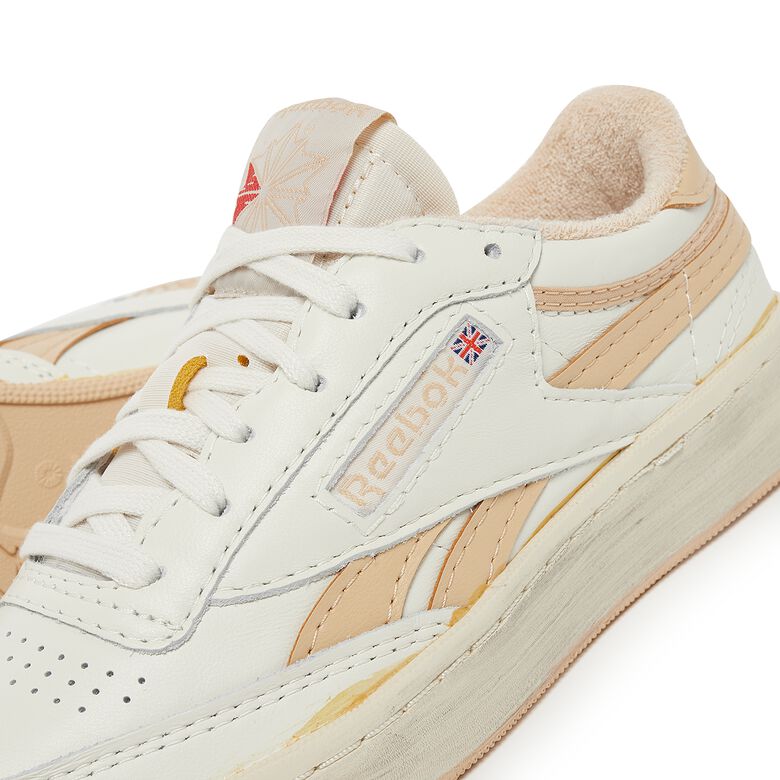 Reebok Club C Revenge chalk/weathered beige f22-r/alabaster