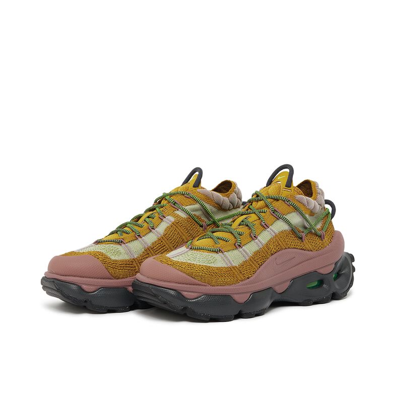 NIKE Wmns Air Max Flyknit Venture 