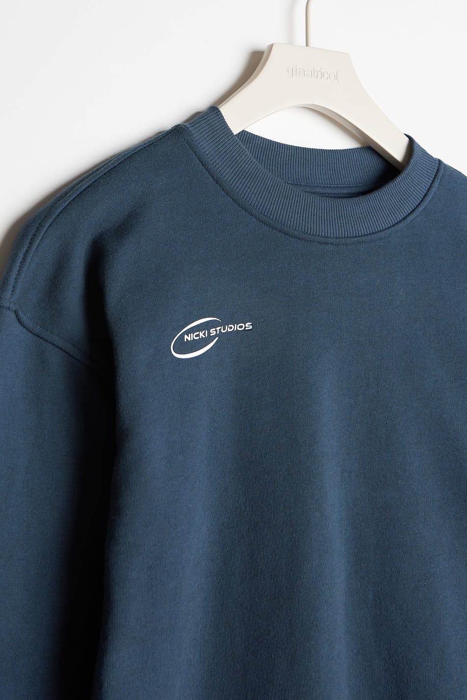 Nicki mini sweatshirt