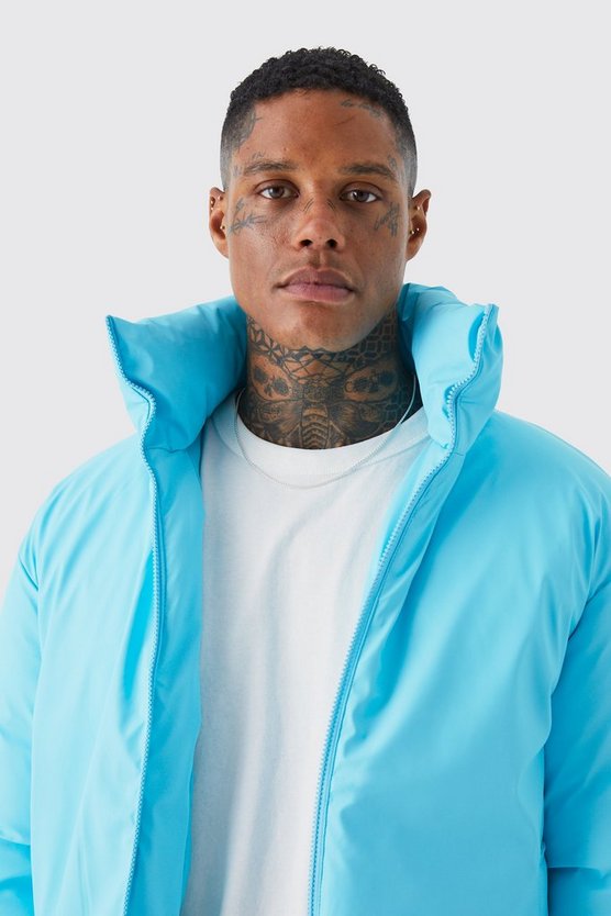 Kastige beschichtete Steppjacke mit Trichterkragen