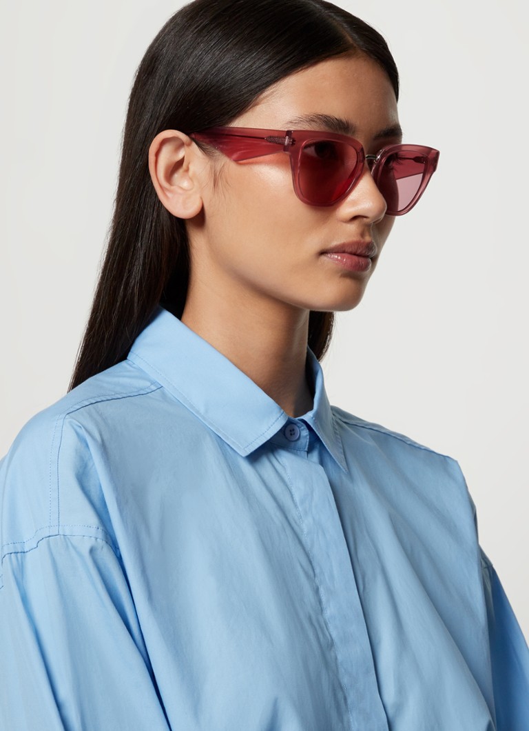 Ochelari de soare Dolce & Gabbana în formă de fluture DG4437