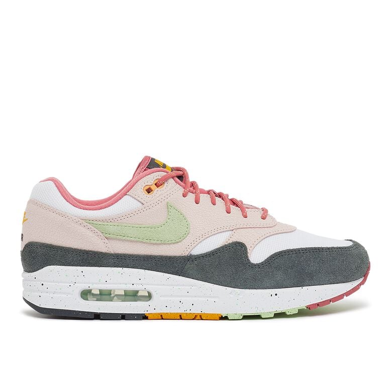 NIKE Air Max 1 
