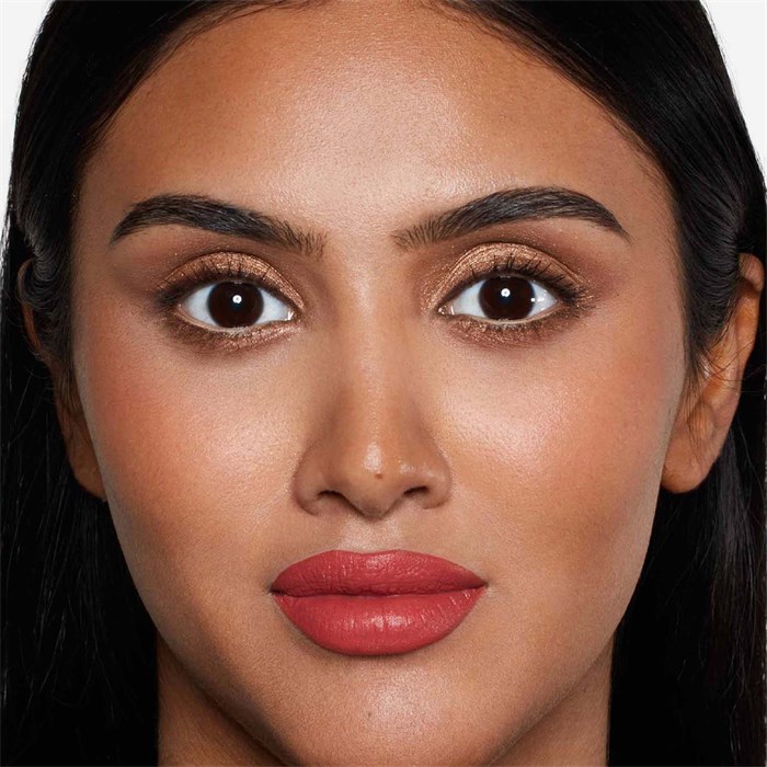 Velvet Love Matte Hyaluronic Lipstick