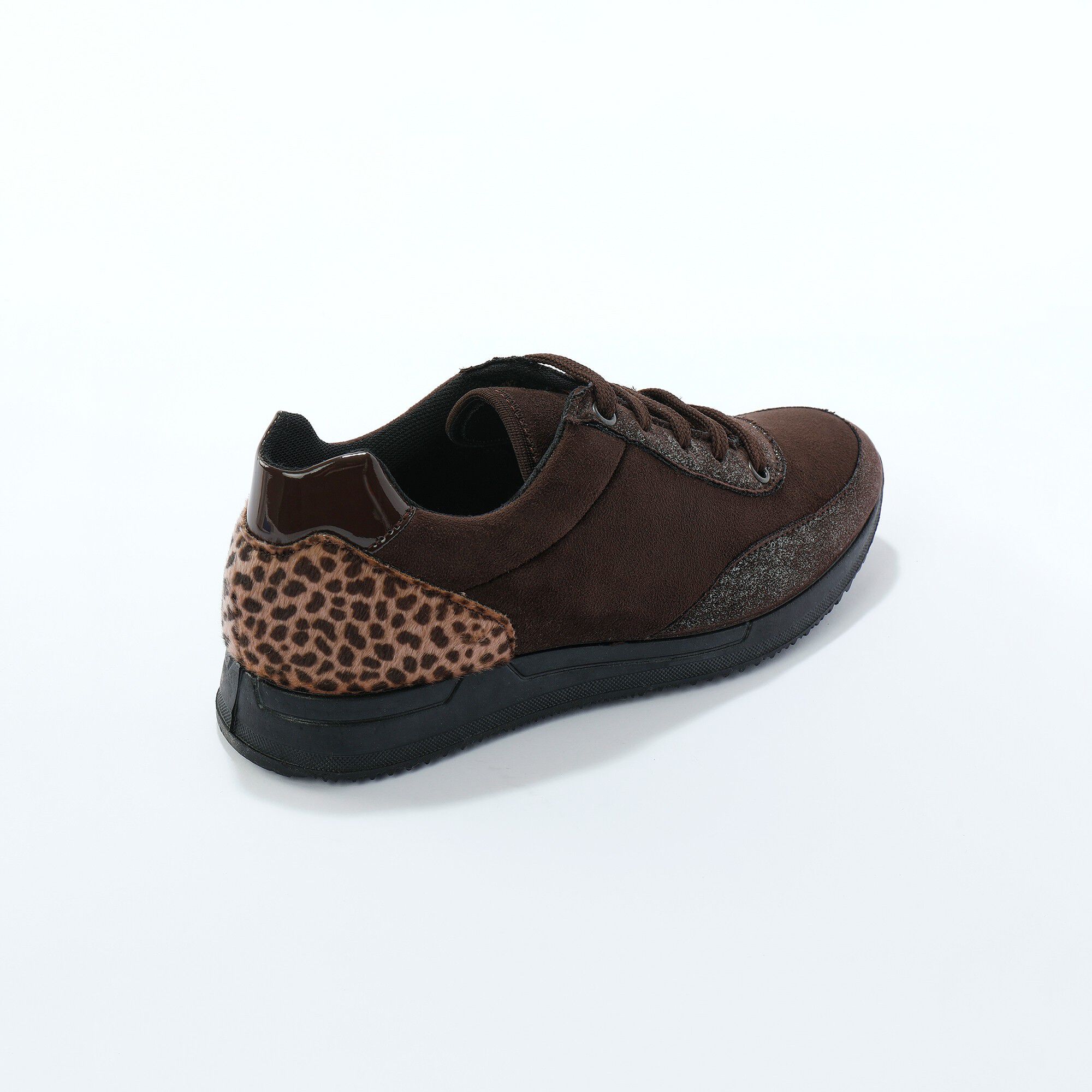 Baskets lacées spécial pieds sensibles en tissu extensible