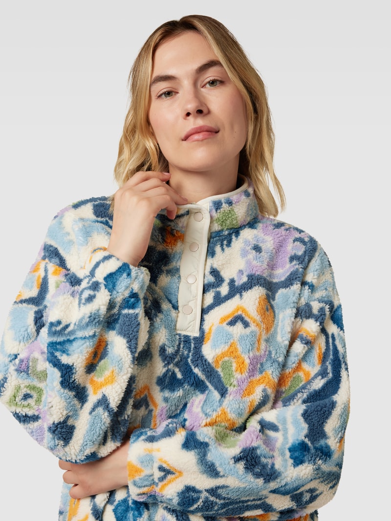 Pullover aus Teddyfell mit kurzer Knopfleiste in ecru