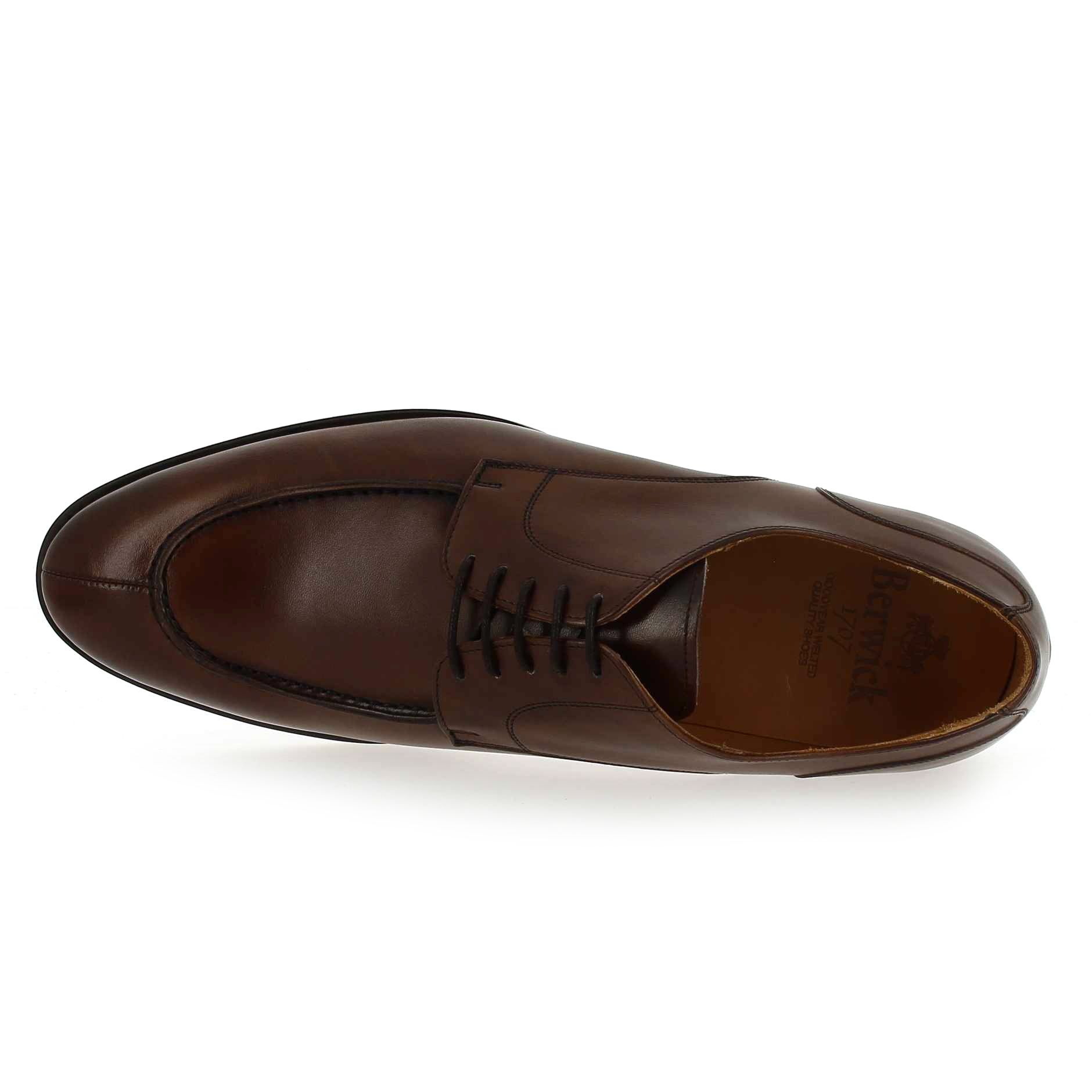 Berwick  4769 156 - Cognac