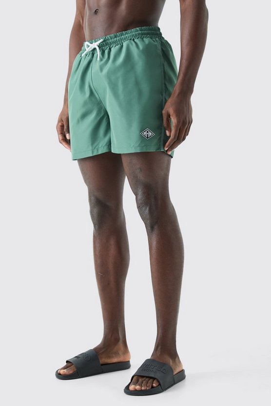 Kurze Man Badehose mit Paspeln