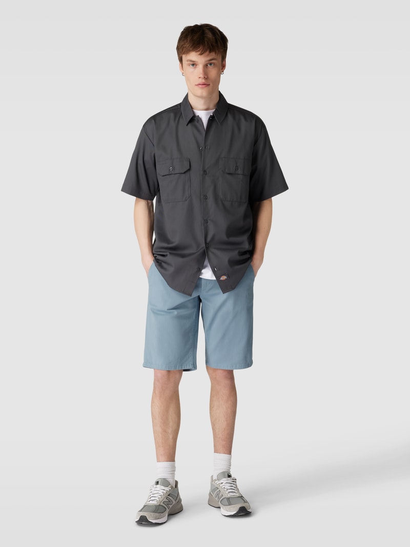 Chino-Shorts mit Gürtel Modell 'WILL' in hellblau