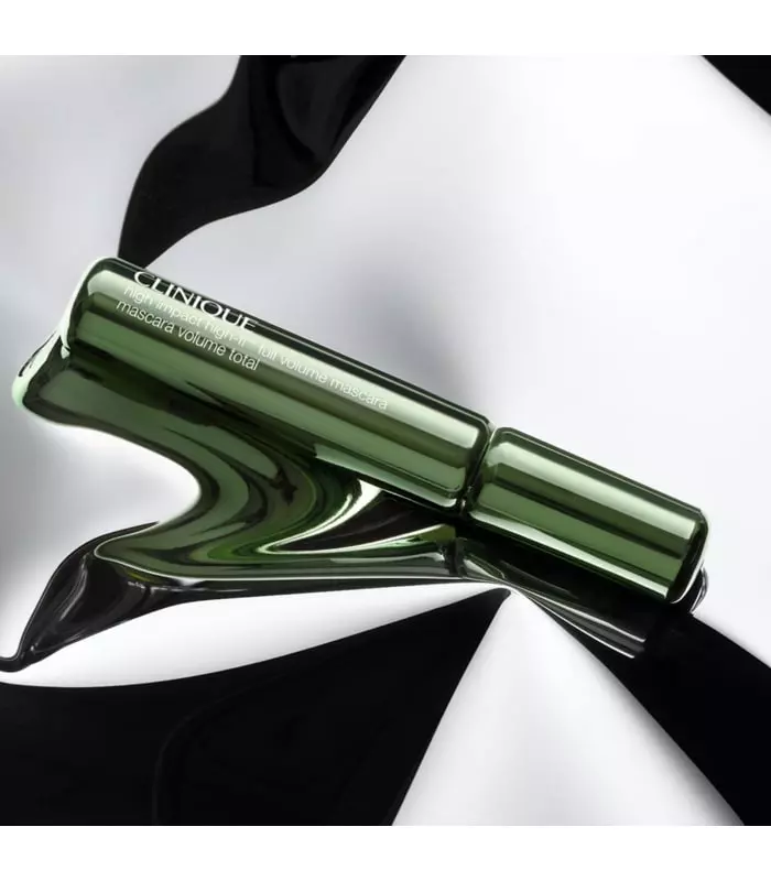 HIGH IMPACT MASCARA High Impact™ High-Fi Mascara Volume Total