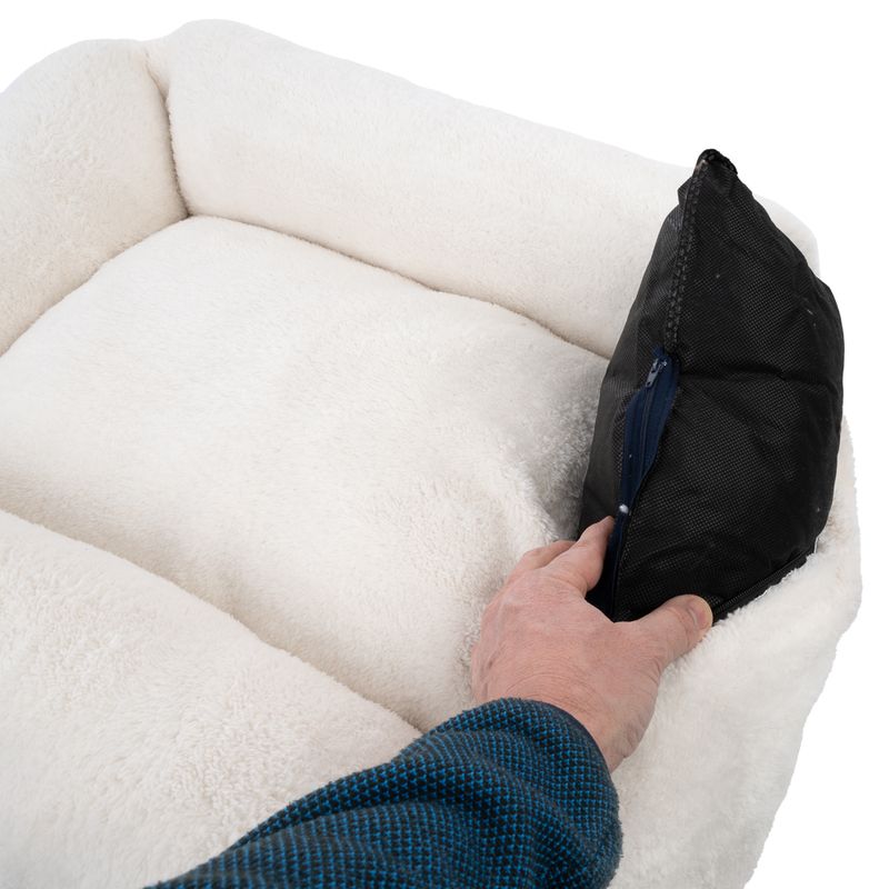 TIAKI Hundebett Lazy Bear, ecru zu TOP-Preisen