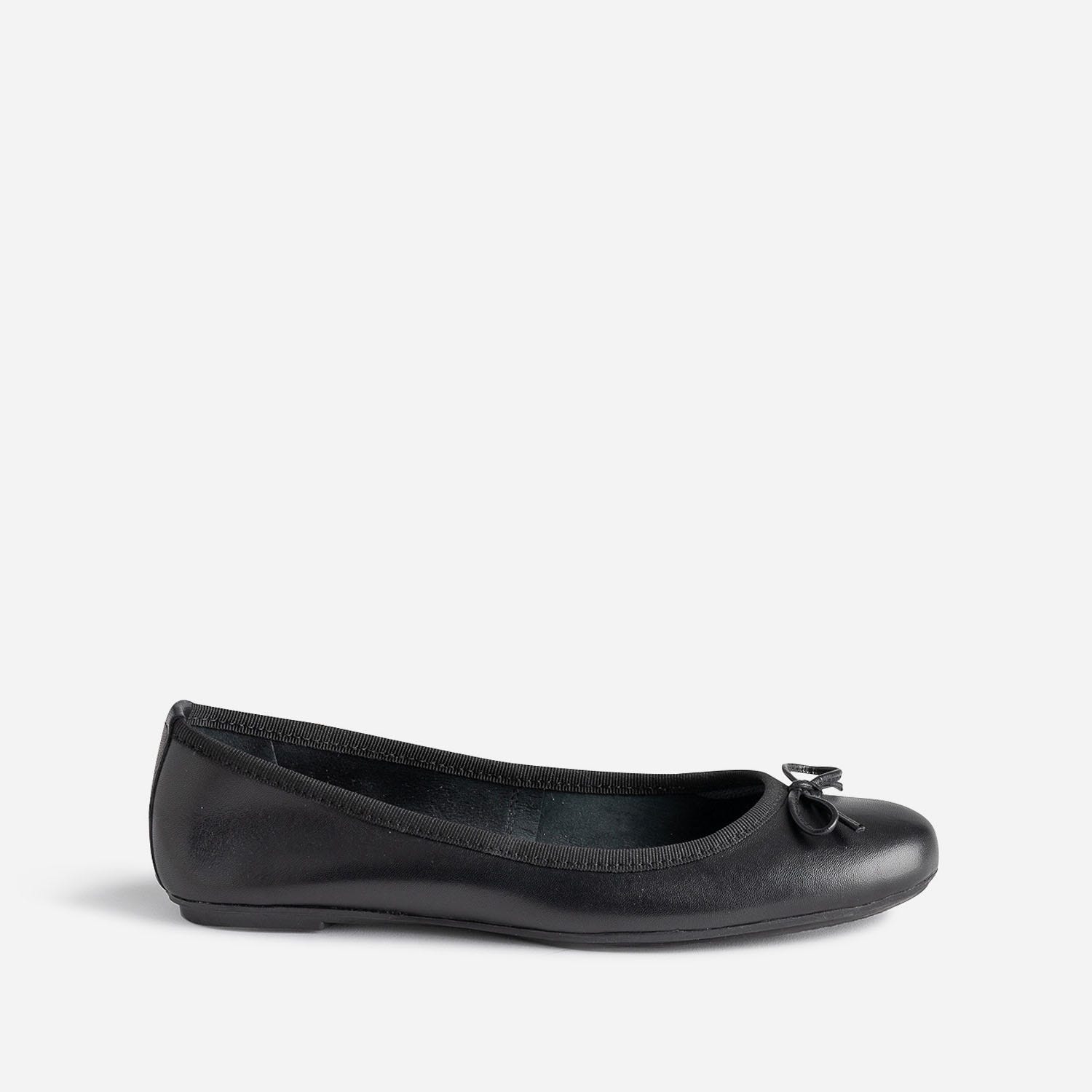 Ballerine noire en cuir avec noeud