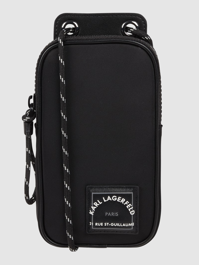 Handytasche mit verstellbarem Schulterriemen in schwarz