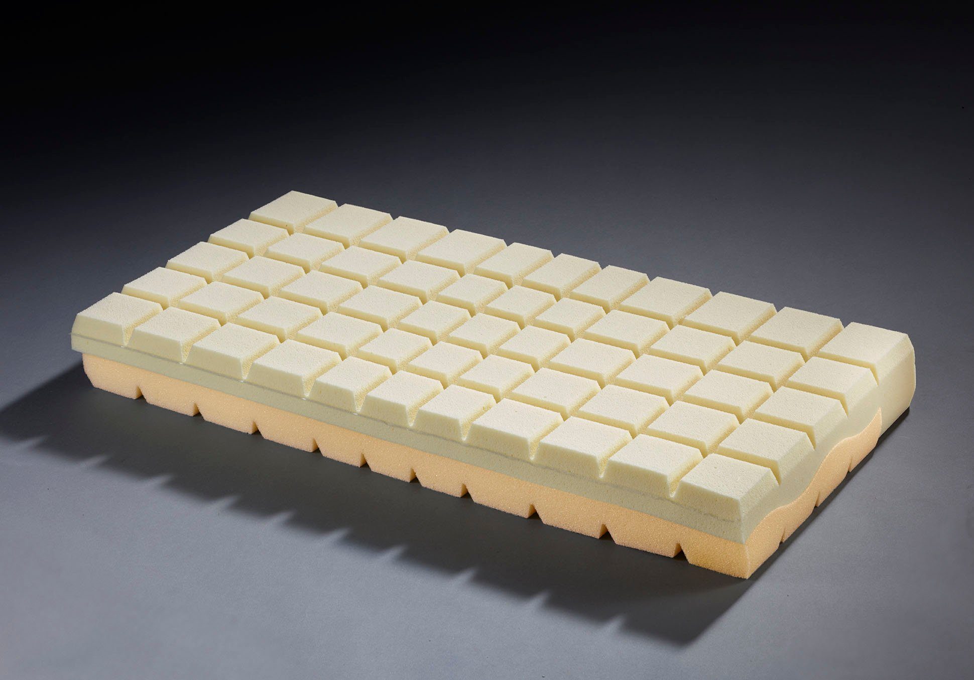 Nackenstützkissen Vario 7, Hemafa, Füllung: Schaumkern mit Würfelschnitt, Bezug: Weiches Polyester, Rückenschläfer, Seitenschläfer, Unterstützt Nacken und Schulter beim Schlafen