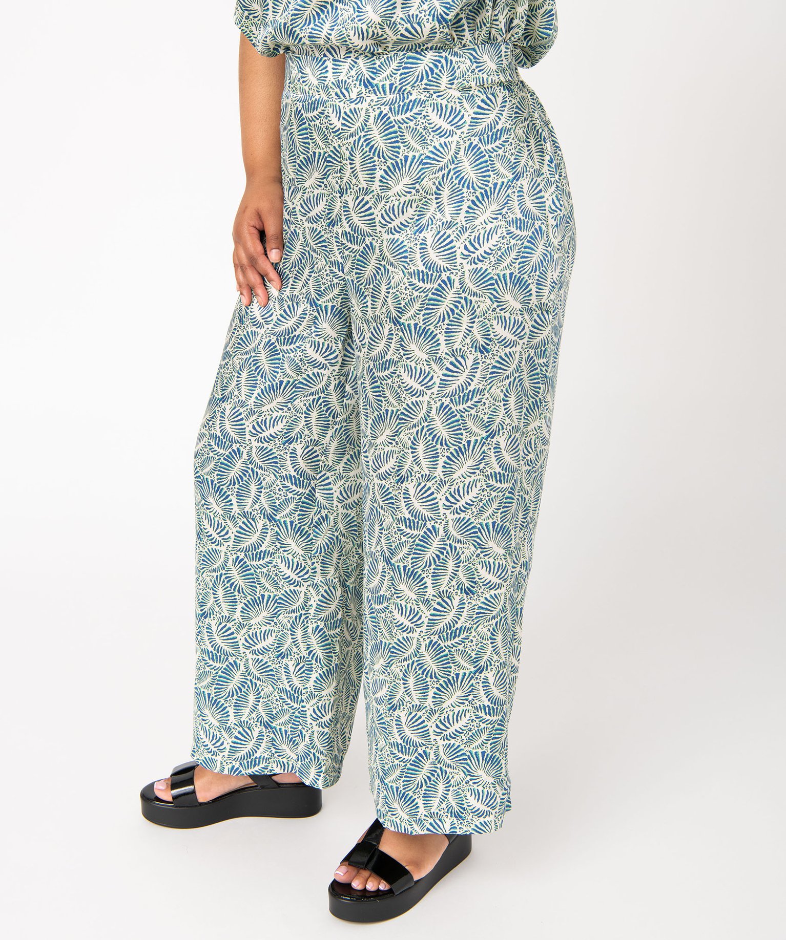 Pantalon en satin imprimé femme grande taille imprime | GEMO