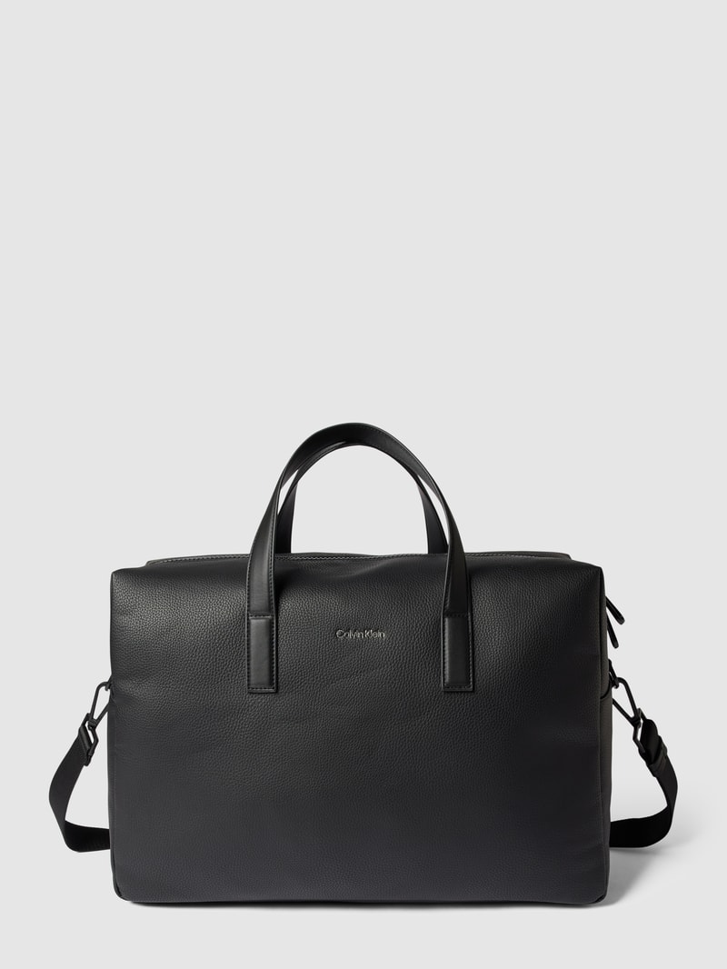 Weekender mit Label-Detail in schwarz