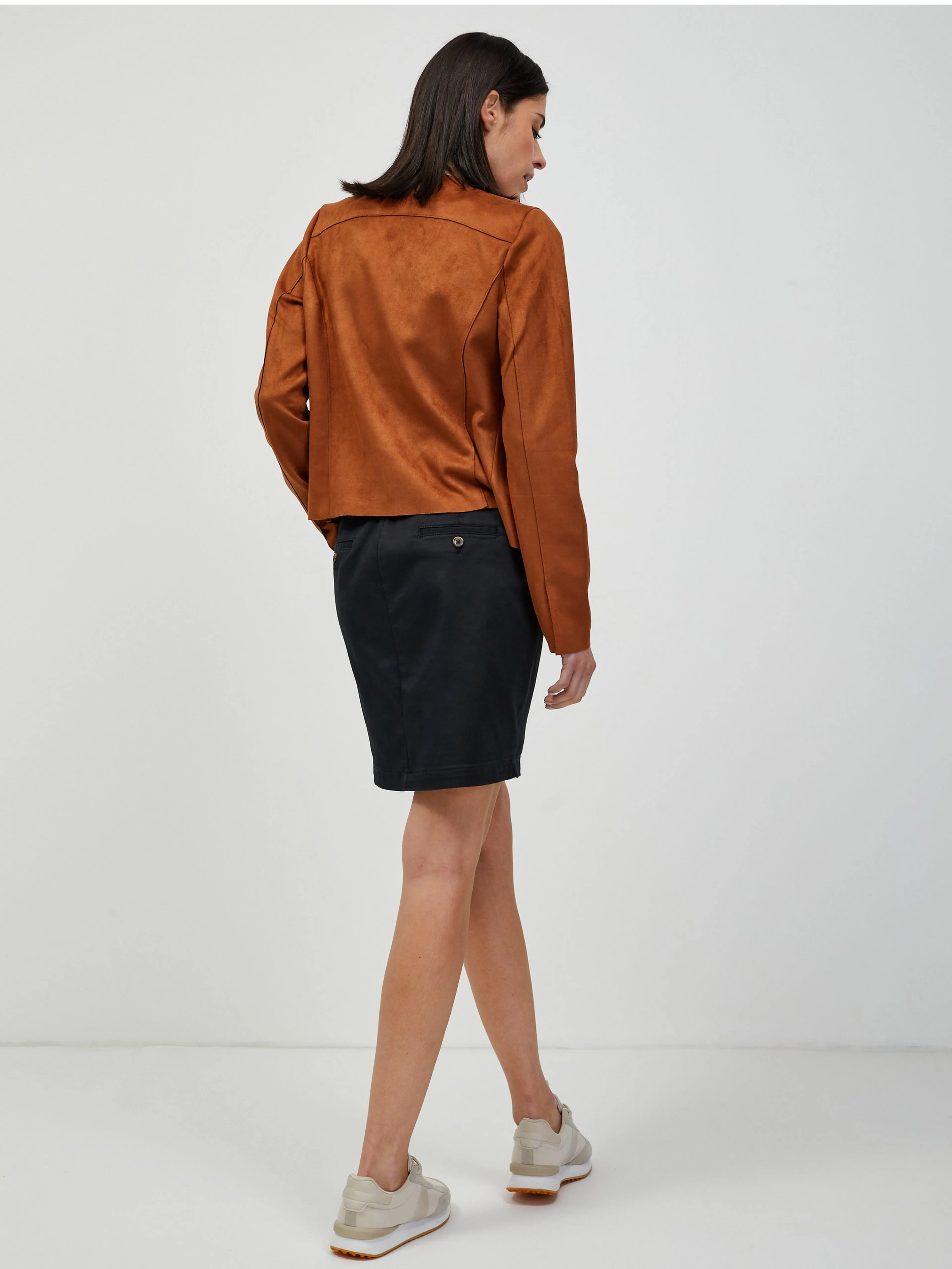 Braune Jacke aus Wildleder ORSAY